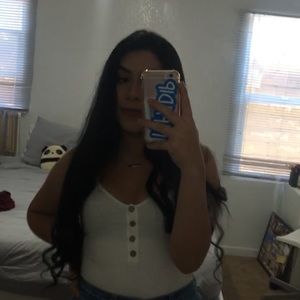 Meet your Posher, Andrea